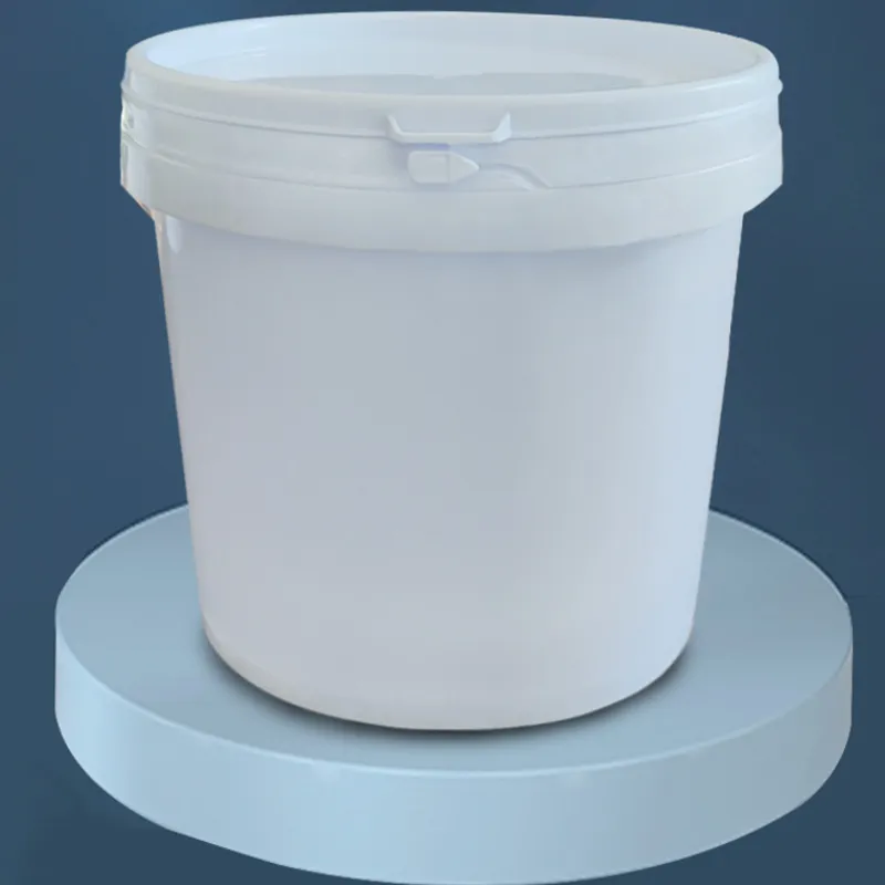 Пластиковое ведро (4)